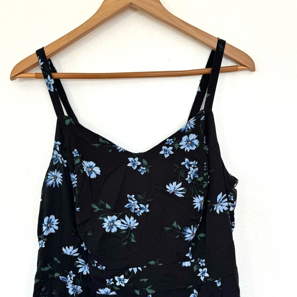 Torrid Challis Floral Spring Summer Black Romper Sz 1 - Picture 5 of 14